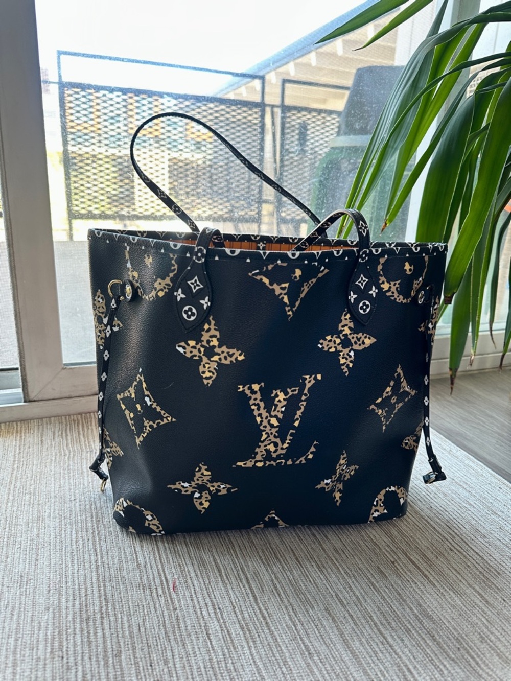 Louis Vuitton Black & Tan Monogram Neverfull GM Tote Giant Ltd Edition Jungle - Picture 5 of 16